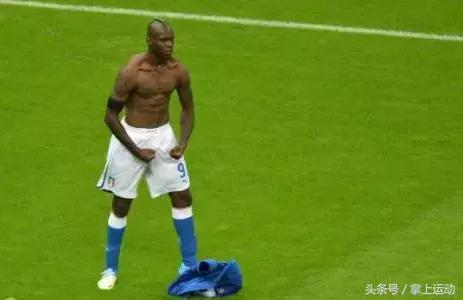 哪种庆祝姿势最霸气,最具个性的庆祝动作