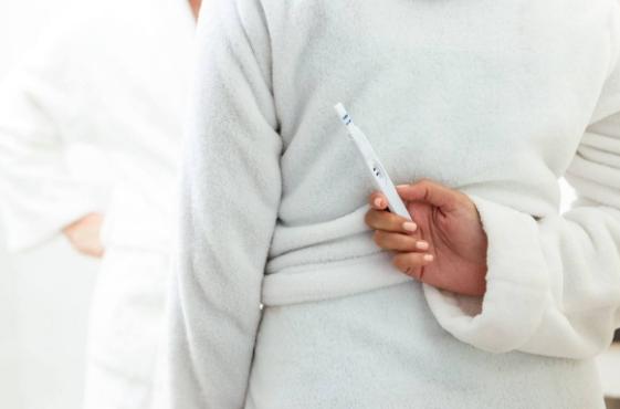 老公知道你怀孕的反应,你们老公知道你怀孕是什么反应