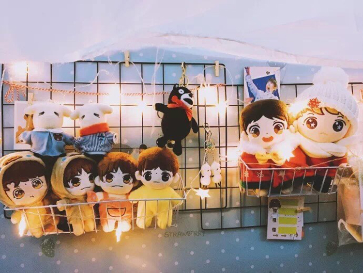 易烊千玺粉丝在直播间抢的福袋,让易烊千玺粉丝感动到哭的礼物