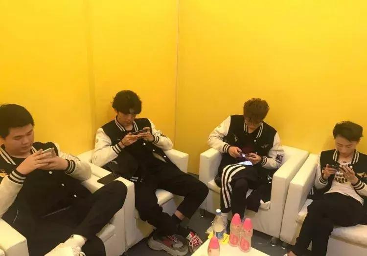 2018KPL春季赛战队巡礼之WF.D：WF、sViper合体，KPL的重磅*弹炸**