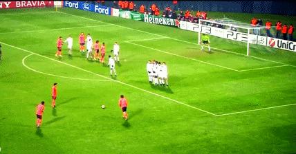 盘点梅西十大无解任意球,梅西任意球和c罗任意球