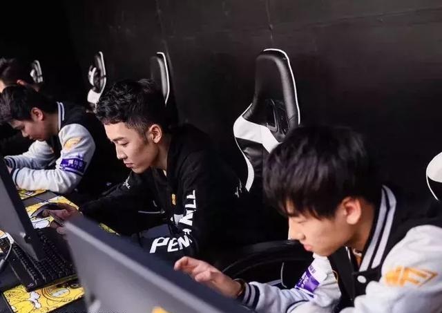 2018KPL春季赛战队巡礼之WF.D：WF、sViper合体，KPL的重磅*弹炸**