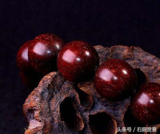 小叶紫檀手串真假的鉴别