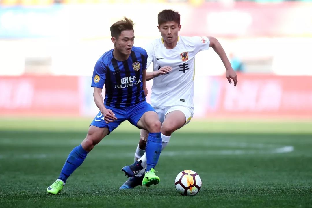 你知道苏宁队中的“夺命三小”是谁吗？