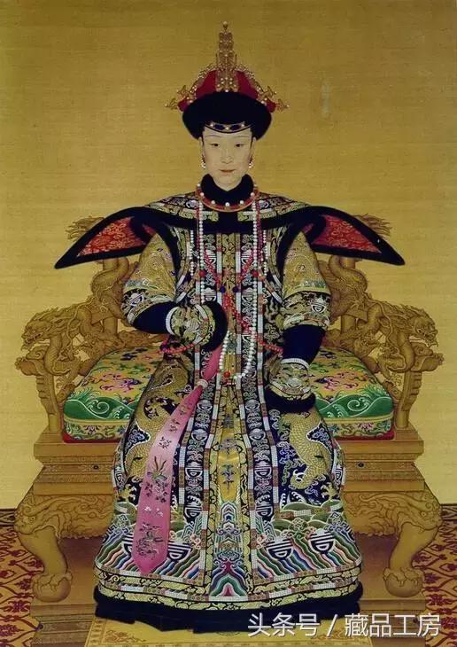 朝珠108颗，为什么要用彩珠相间？