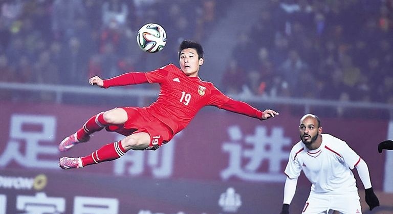 媒体人：武磊让人又爱又恨,武磊梅西成就武球王