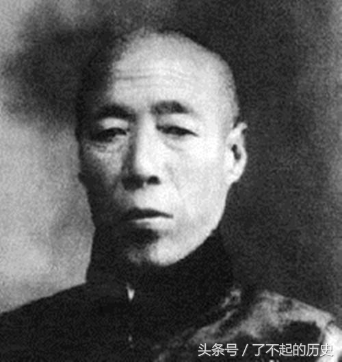 大太监李莲英太监被打,太监李莲英的真实生活