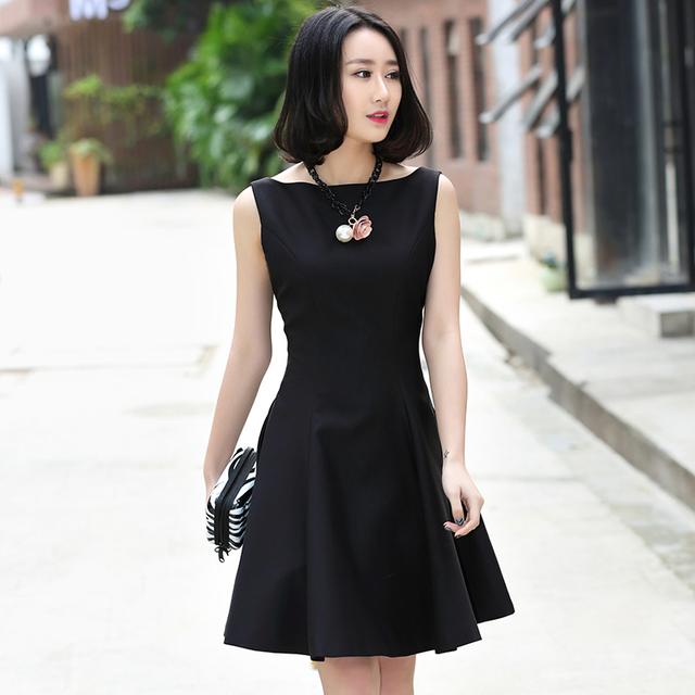 适合女生的极简衣橱,好看的女衣橱推荐