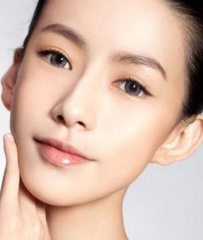 怎么用bb霜打造裸妆好看,怎样用bb霜get清透妆容