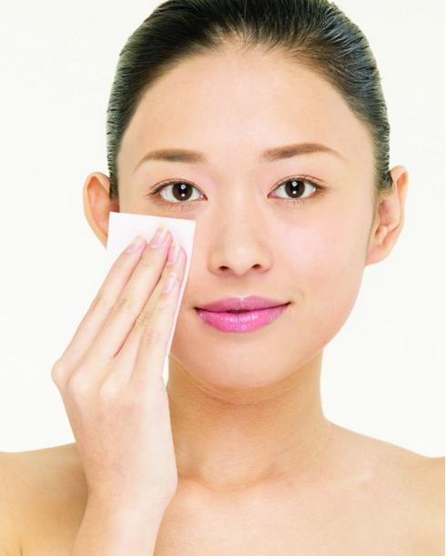 怎么用bb霜打造裸妆好看,怎样用bb霜get清透妆容