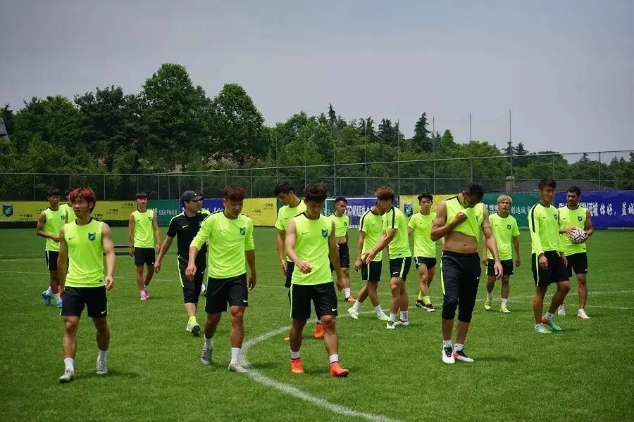 洪明甫与绿城,浙江绿城对阵上海上港2024