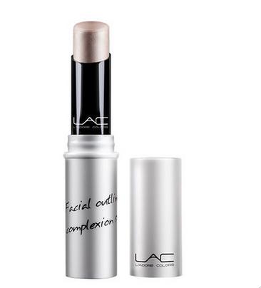 看看这几个小技巧，你就能轻松塑造高鼻粱！