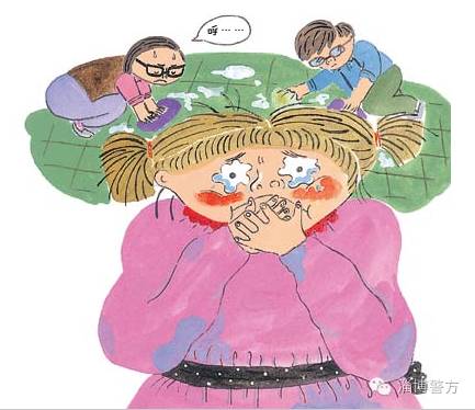 小花姐姐讲故事--在科学实验室要谨慎操作