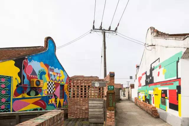 暂时逃离全是回忆的城市,暂时逃离城市的喧嚣和纷扰