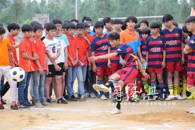 吴川文化艺术节,吴川唐禄中学足球