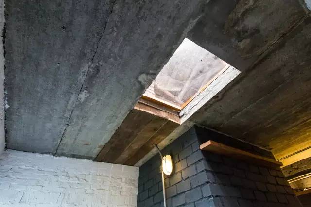 暂时逃离全是回忆的城市,暂时逃离城市的喧嚣和纷扰