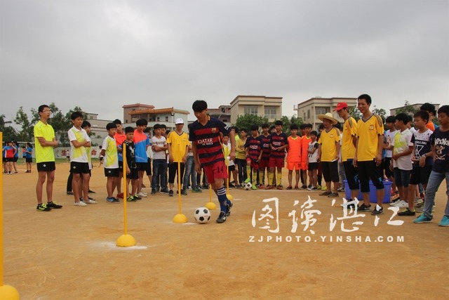 吴川文化艺术节,吴川唐禄中学足球