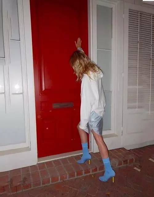 vetements脚趾鞋,vetements厚底靴高跟