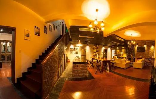 鍒瀹跺涵鑱氶杞拌洞,瀹跺涵鍒杞拌洞鑱氫細