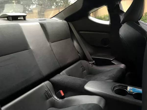 被YYP夸到天上去的86/BRZ，其实缺点也是一大堆