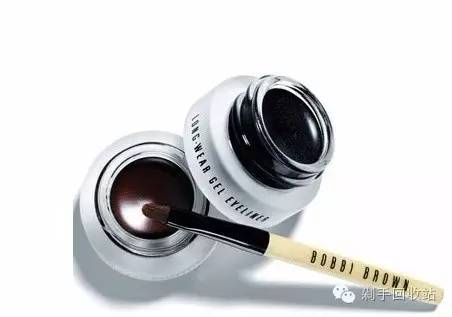 美妆好物推荐眼线防水,新手眼线平价推荐持久不晕染