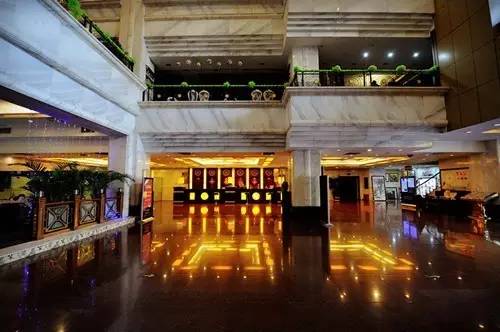 洛阳住哪个酒店好玩,洛阳酒店旅游攻略