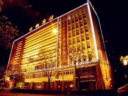 洛阳住哪个酒店好玩,洛阳酒店旅游攻略