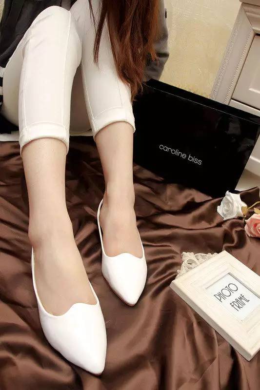 只是纯粹想分享个状态吗？不，因为穷的只剩钱了