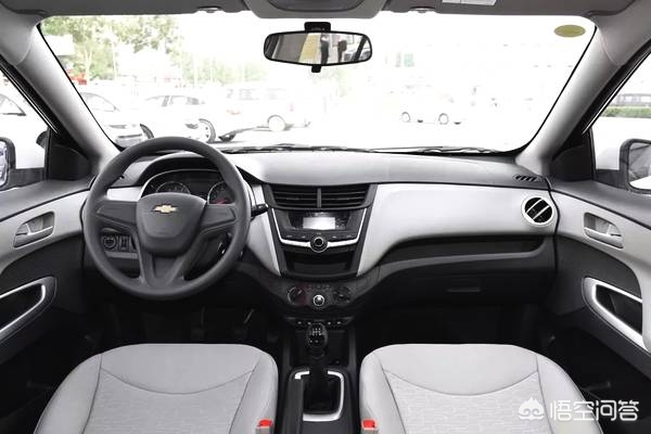 6万多威驰落地价,6万桑塔纳最低配落地价