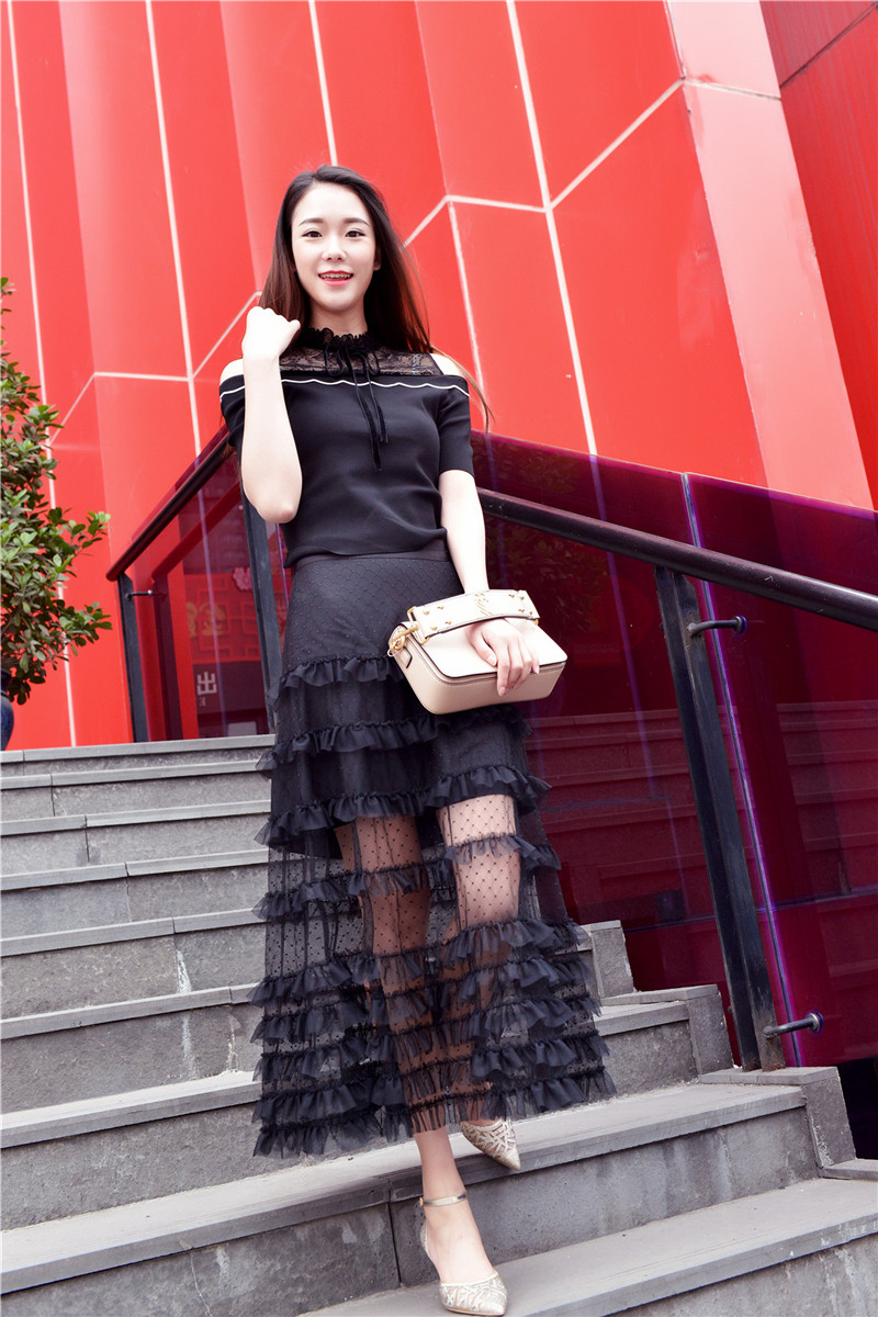 重庆解放碑街拍美女最新,解放碑每天美女街拍时间