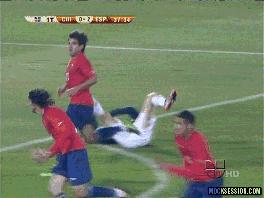 足球无法超越的经典假摔,奥斯卡假摔足球