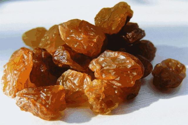 葡萄干真的要洗吗,葡萄干到底洗好还是不洗好