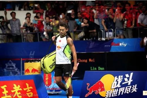 简单的抽墙方法,抽墙慢动作