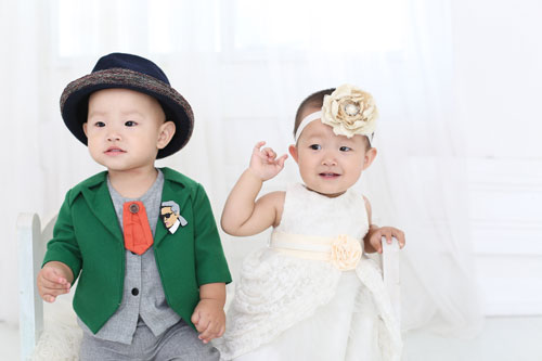 双胞胎如何实现纯母乳喂养,双胞胎养育指南译本