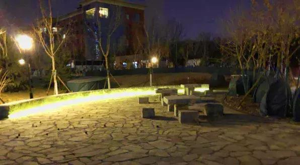 海淀后花园,海淀一层带花园的小区