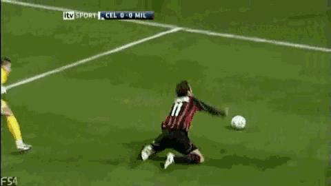 足坛十大假摔球星第一名,足坛花式假摔名场面盘点