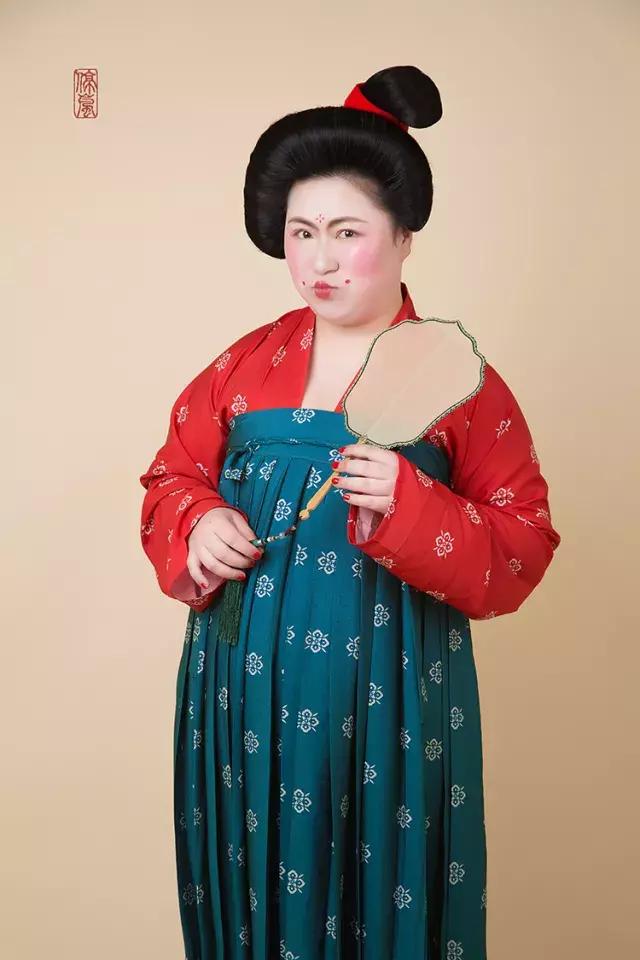 胖女生汉服惊艳,胖mm大码汉服