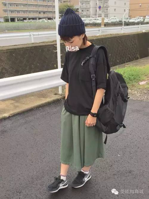 超能装的双肩包推荐,双肩包好看的奢侈品牌