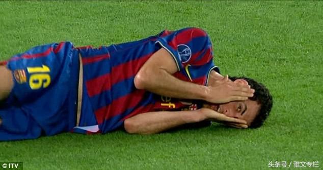 足坛十大假摔球星第一名,足坛花式假摔名场面盘点