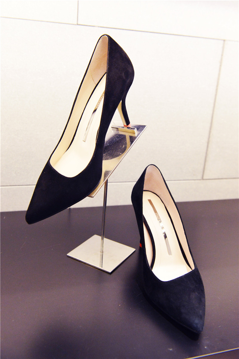 重庆解放碑街拍美女最新,解放碑每天美女街拍时间