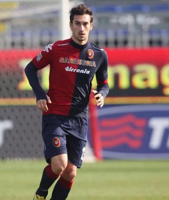 两岁女儿的好爸爸！去世前一天晚，还和队友打游戏