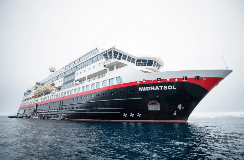 camel骆驼羽绒企鹅联名,camel骆驼邀请好友