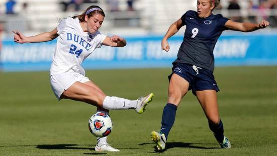 美国姑娘的真情自白：我身材有啥好看的？看我踢球吧！