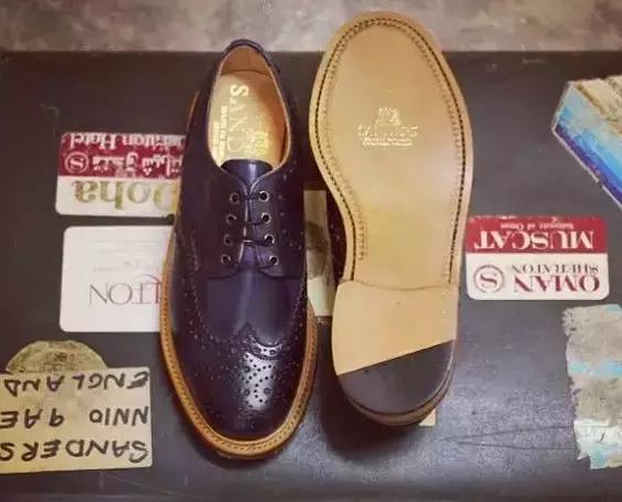 经典英伦风复古男士皮鞋,皮鞋品牌sanders官网
