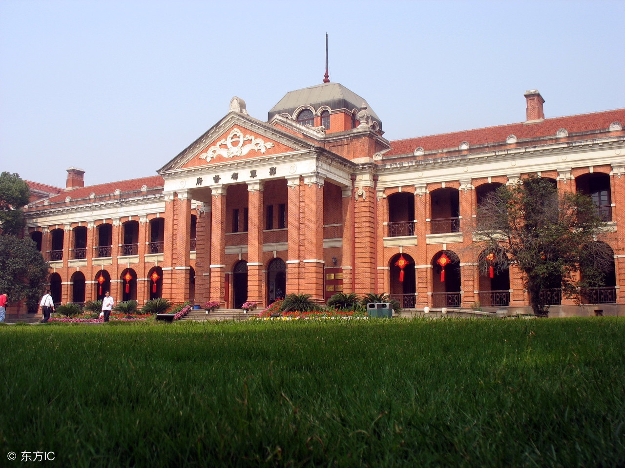 武汉人看这里！武汉十大地标性建筑排名，哪个才是你心中的NO.1？