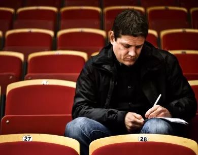 171位选中却豪取大满贯，热爱足球的达秋克如何变成冰球魔术师？