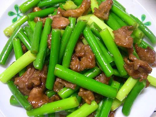 乱棍打死猪八戒是一道什么菜名,乱棍打死猪八戒是哪个菜系