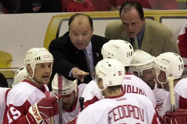 171位选中却豪取大满贯，热爱足球的达秋克如何变成冰球魔术师？