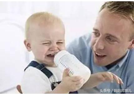 新生儿出现感冒症状该如何应对，方法得当是重点，以下几点帮助你
