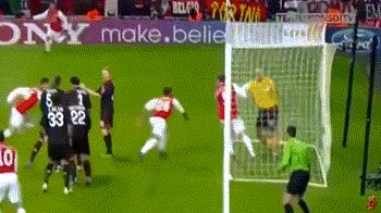 阿森纳亨利范佩西,范佩西曼联阿森纳